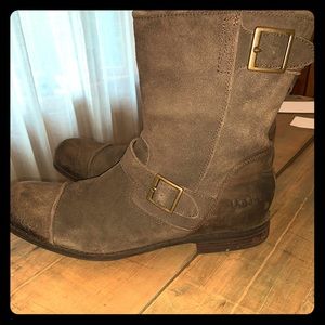 Men’s Brown Suede and Leather UGG boots